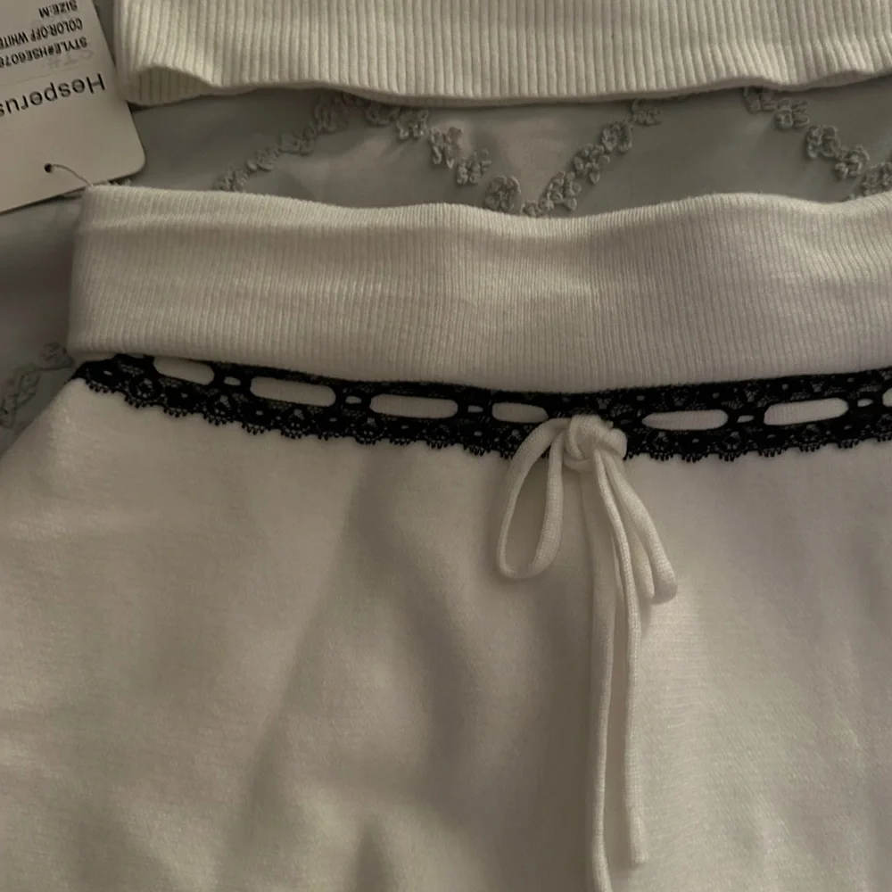 Set - Picture 6 of 9